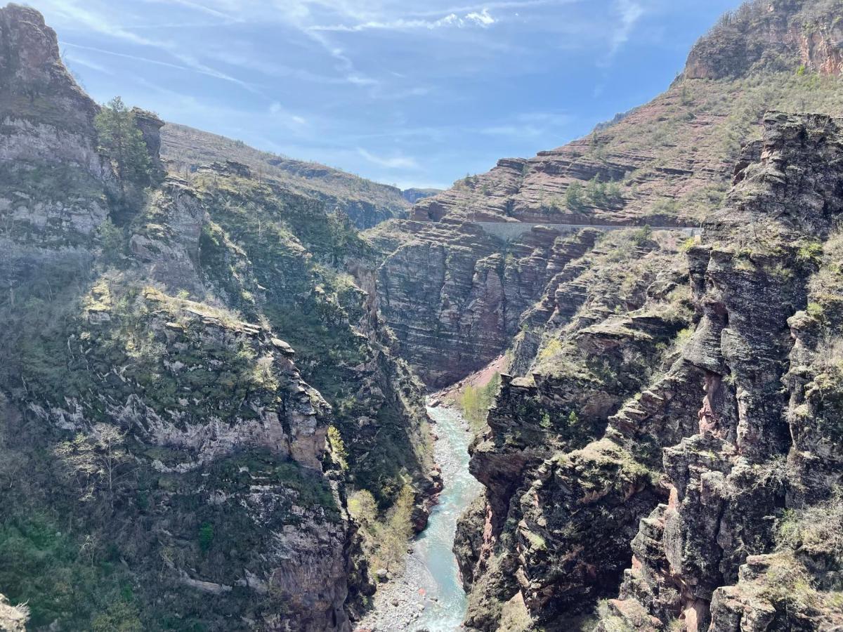 Gite De La Mairie Des Gorges De Daluis Exterior foto